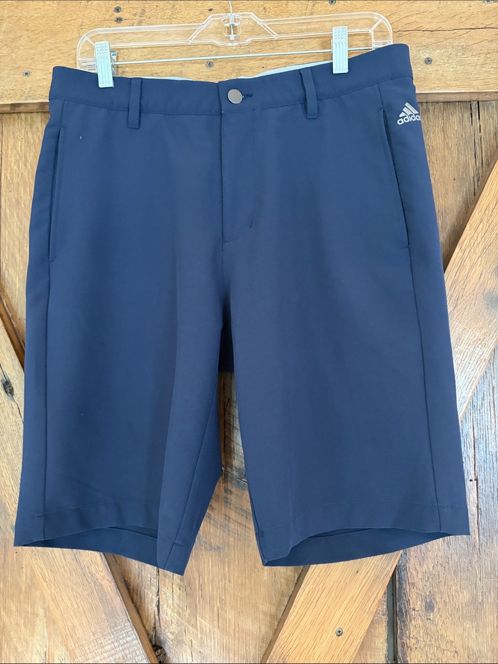 Adidas Men’s Size 32 Navy Blue Ultimate365 Golf Shorts